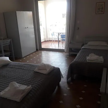 Drossia 9 Apartment
